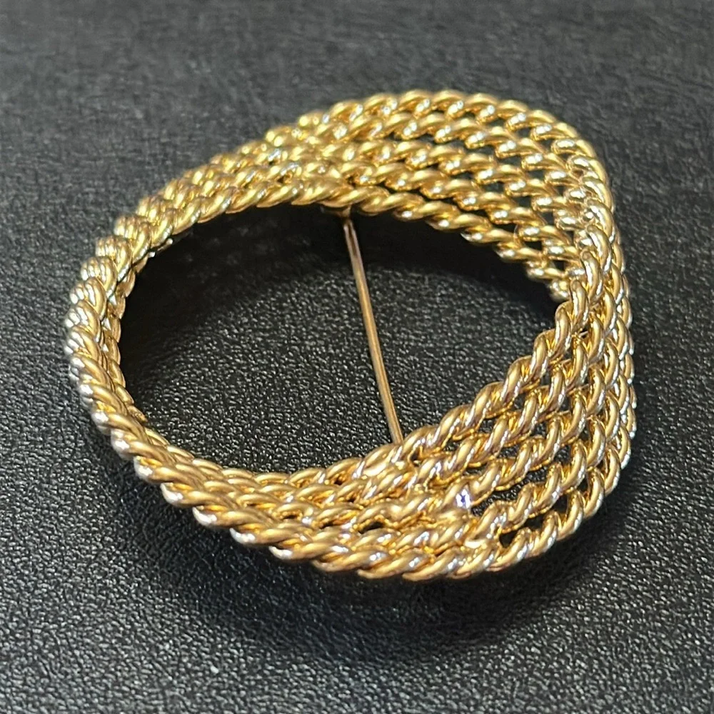 Monet Gold-Tone Quad Rope Infinity Vintage Pin Brooch